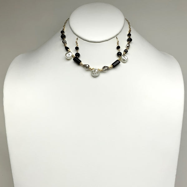 Crystal Beaded Pearlescent Necklace Set