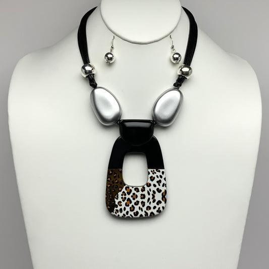 Short Vinyl Cords with Animal Print Pendant