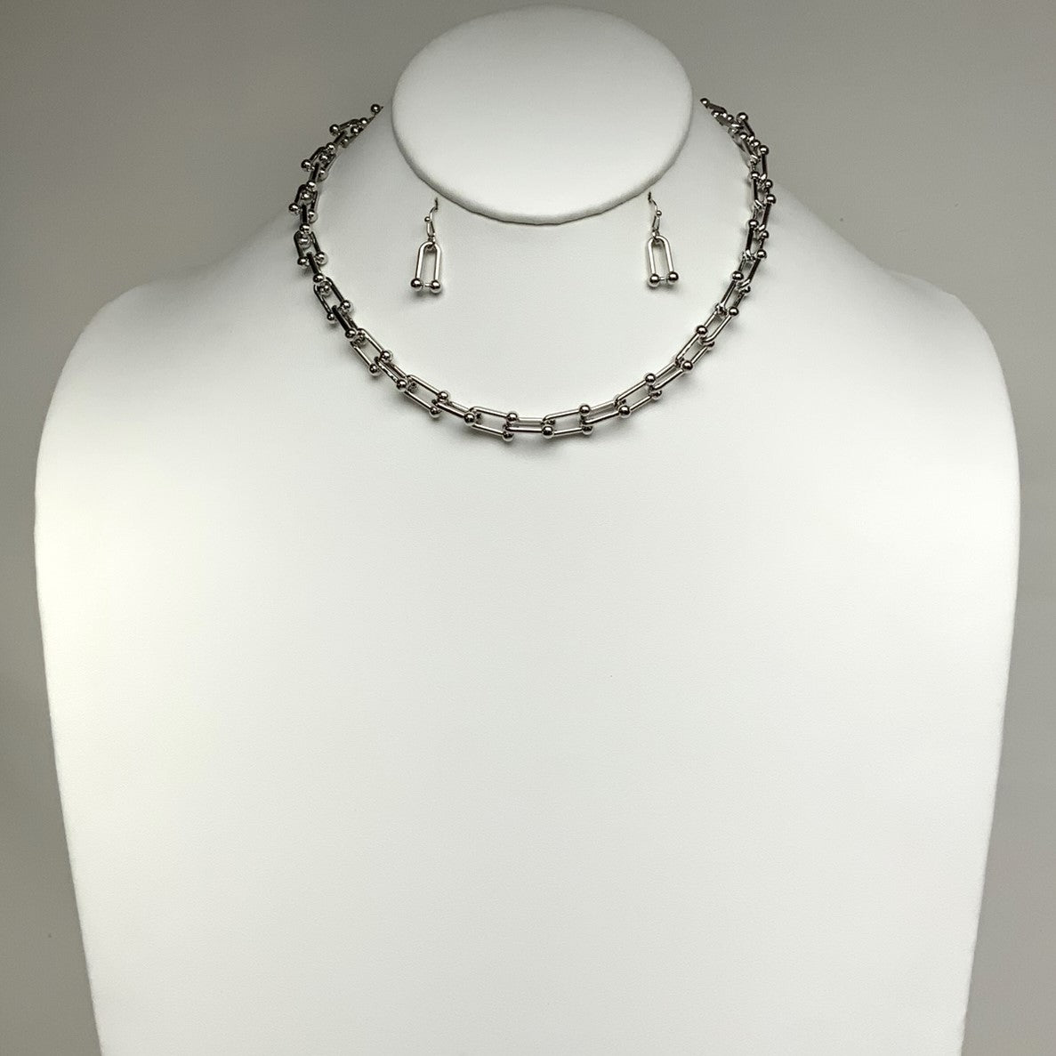 Chain Link Necklace Set