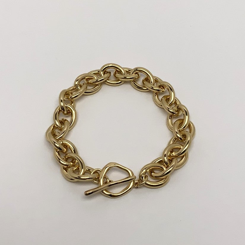 Chain Link Toggle Bracelet