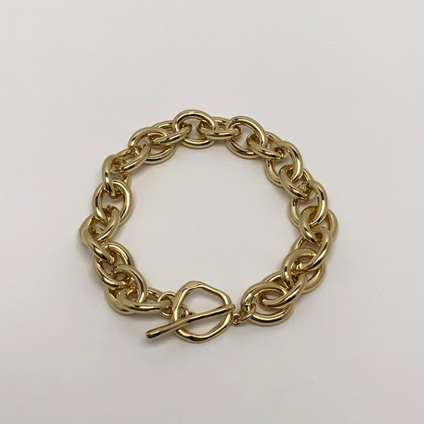 Chain Link Toggle Bracelet