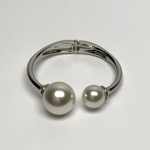 Pearl Cuff