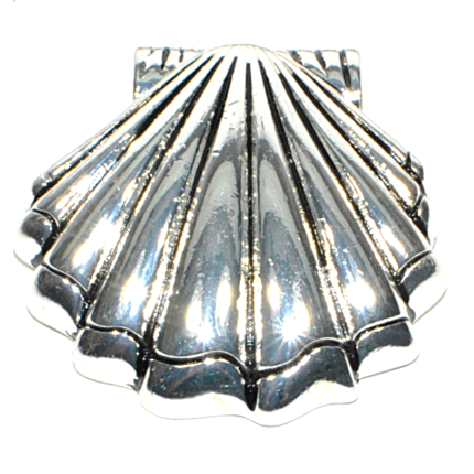 Metal shell pendant