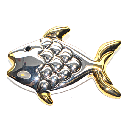 Fish pendant pin