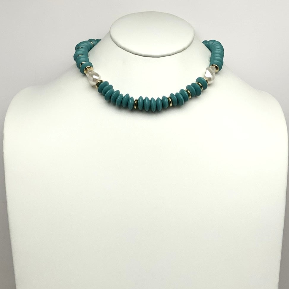 Flat Bead w/ Pearl Accents Necklace