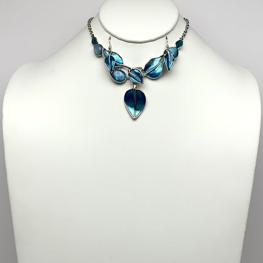 Enamel Leaf Necklace Set