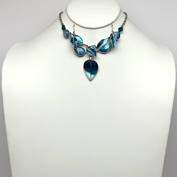 Enamel Leaf Necklace Set