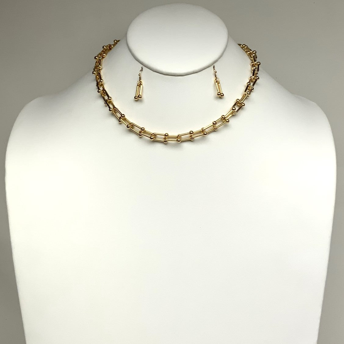 Chain Link Necklace Set