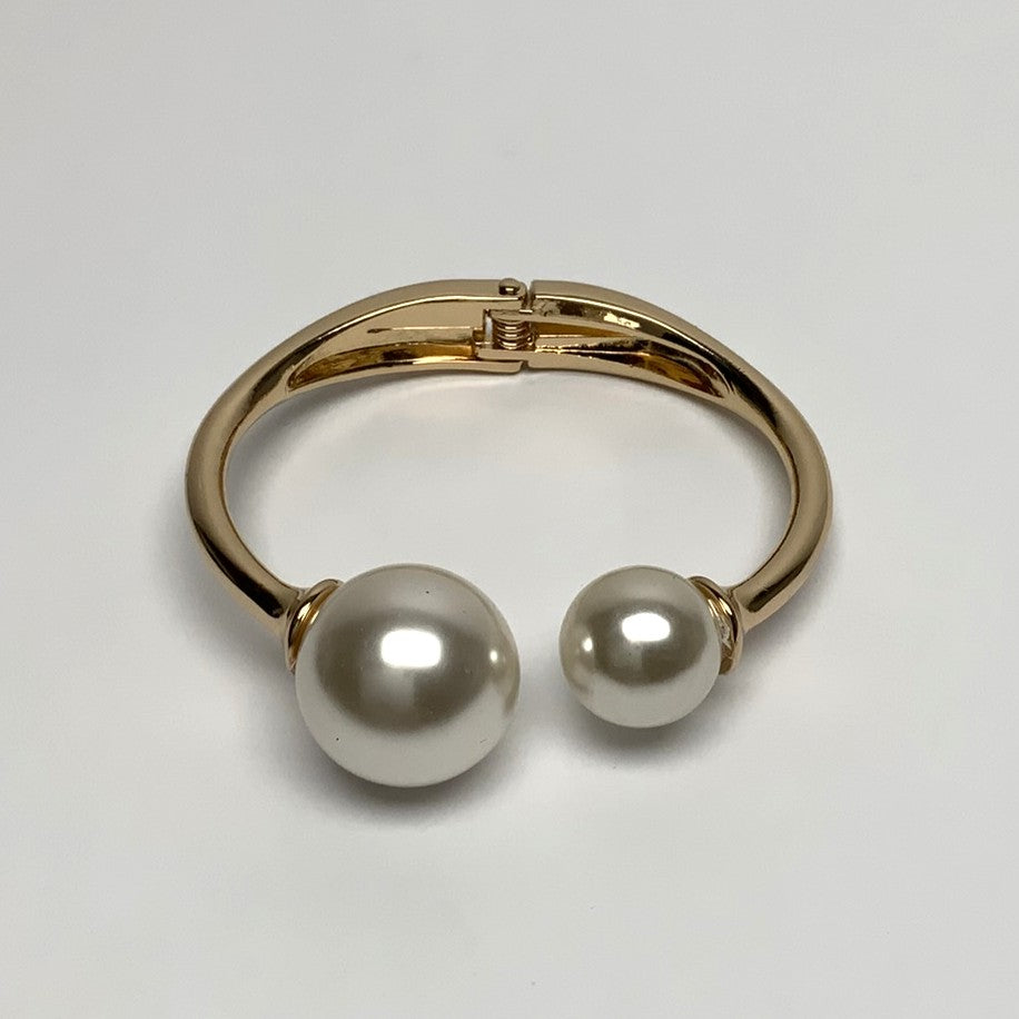 Pearl Cuff