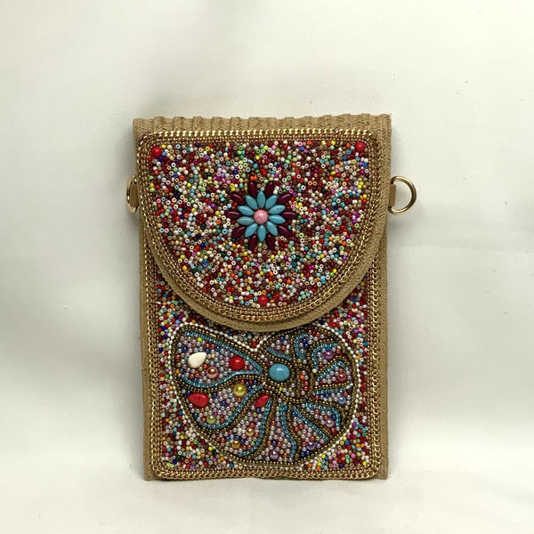 Conch Envelope Clutch