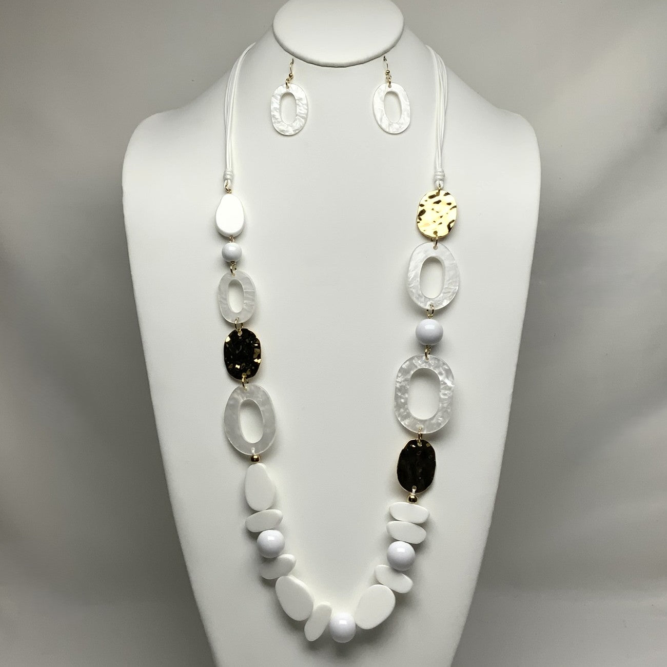 Oval Lucite Drop Necklace Set