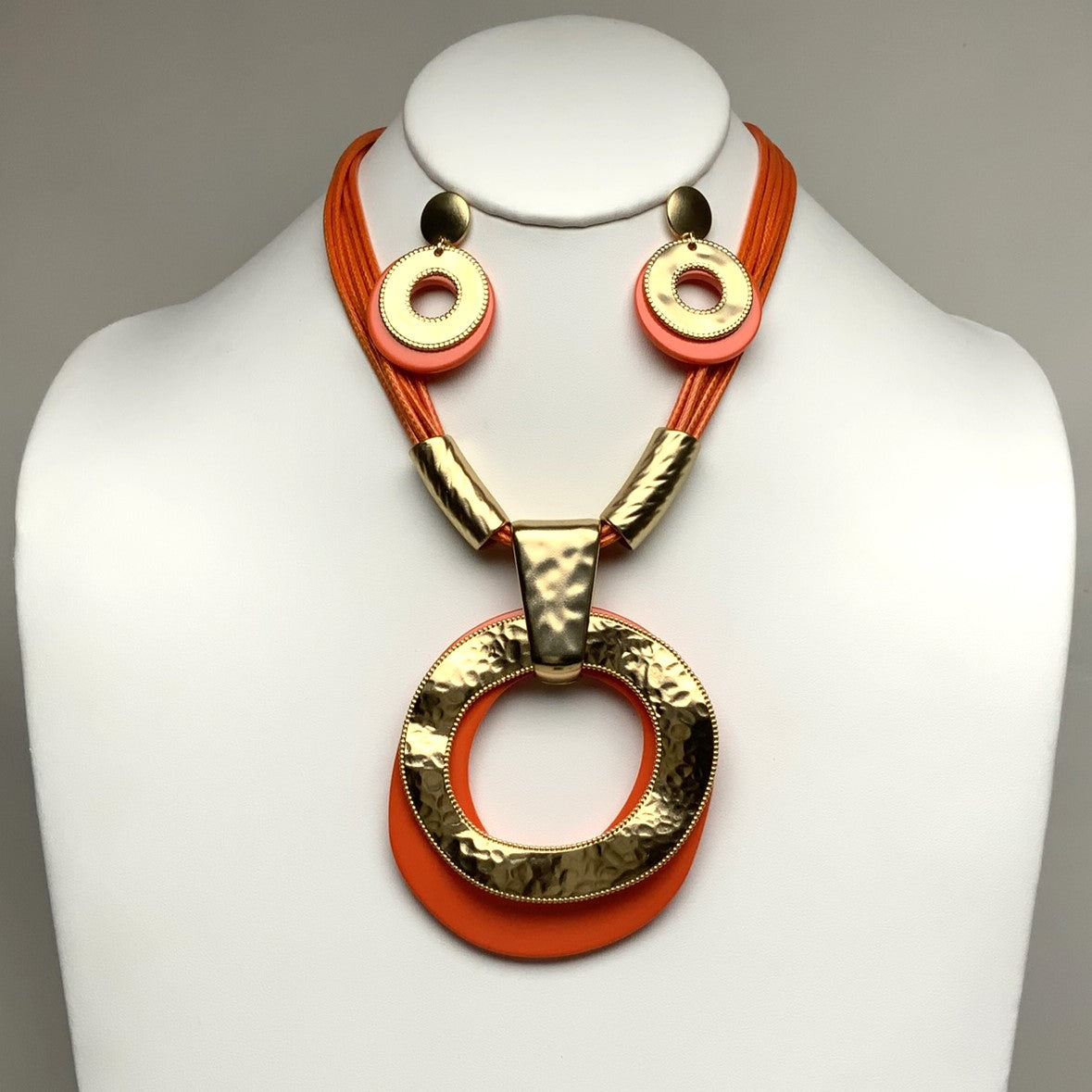 Lucite Drop Necklace Set