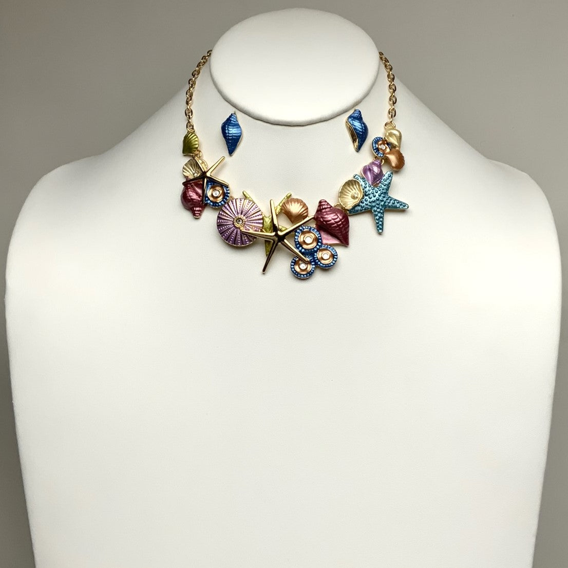 Starfish Conch Seashell Necklace Set