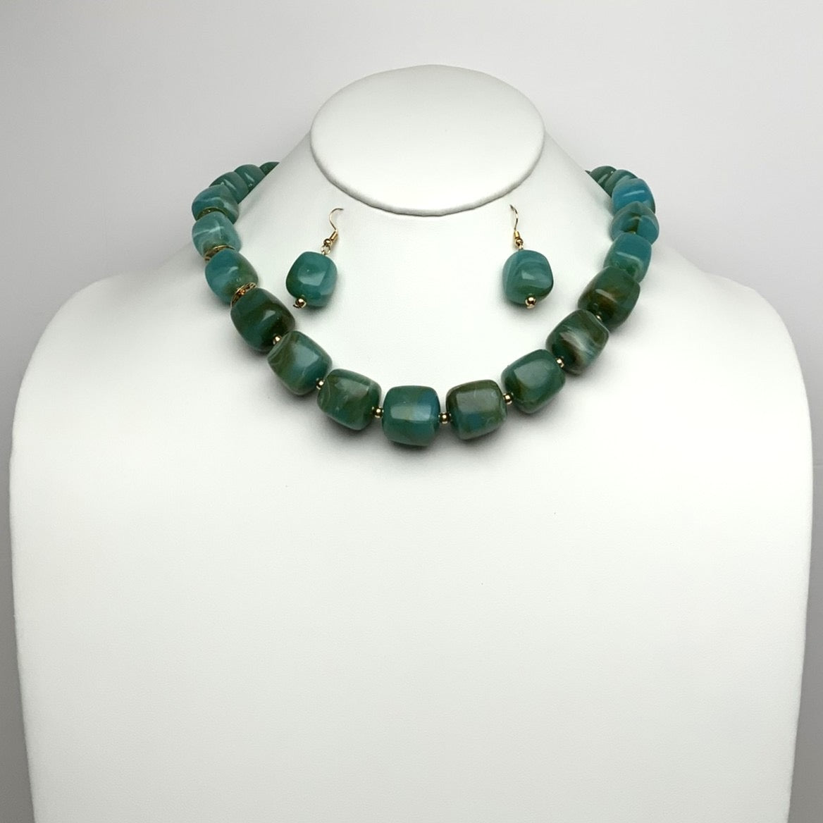 Marble Design Chunky Cube Lucite Necklace Set