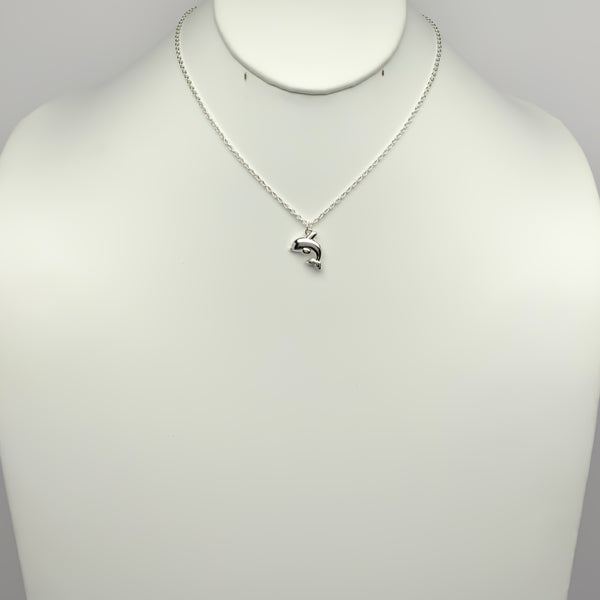 Small Dolphin Chain