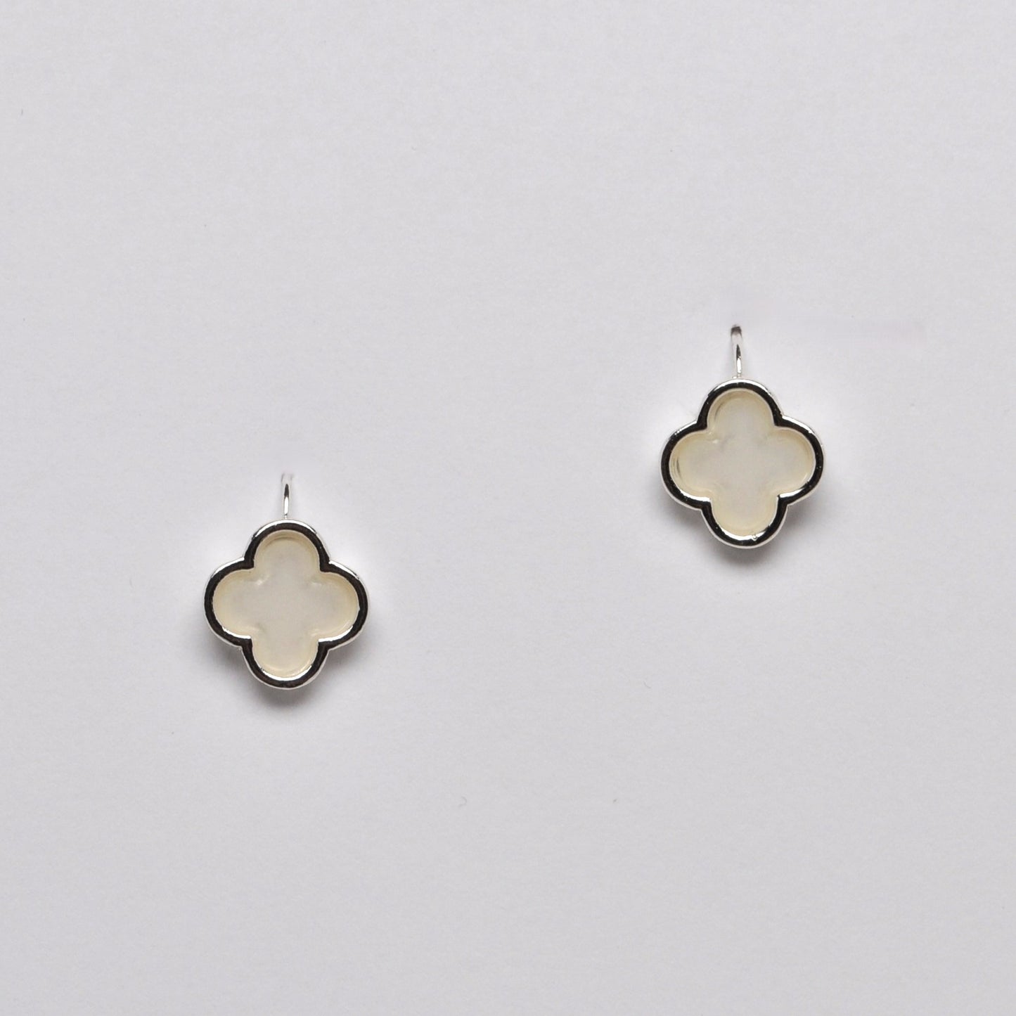 Frosted Clover Earrings