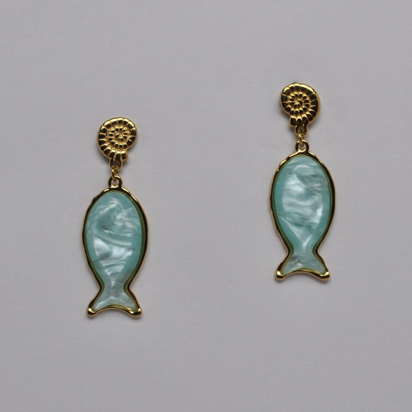 Conch w/Fish Shiny Dangle Earrings
