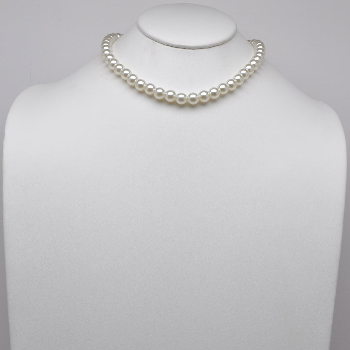 Magnetic Clasp Pearl Necklace