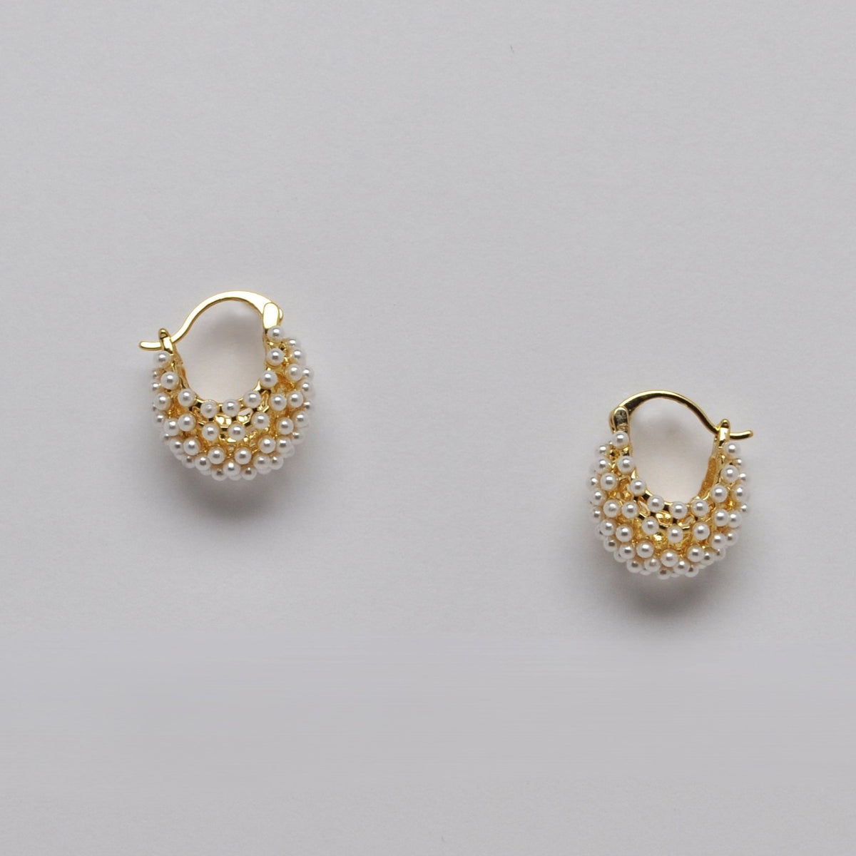 Huggie Pearl Cluster Earrings