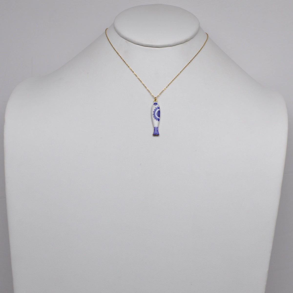 Stainless Steel Porcelain Patterned Fish Pendant Necklace