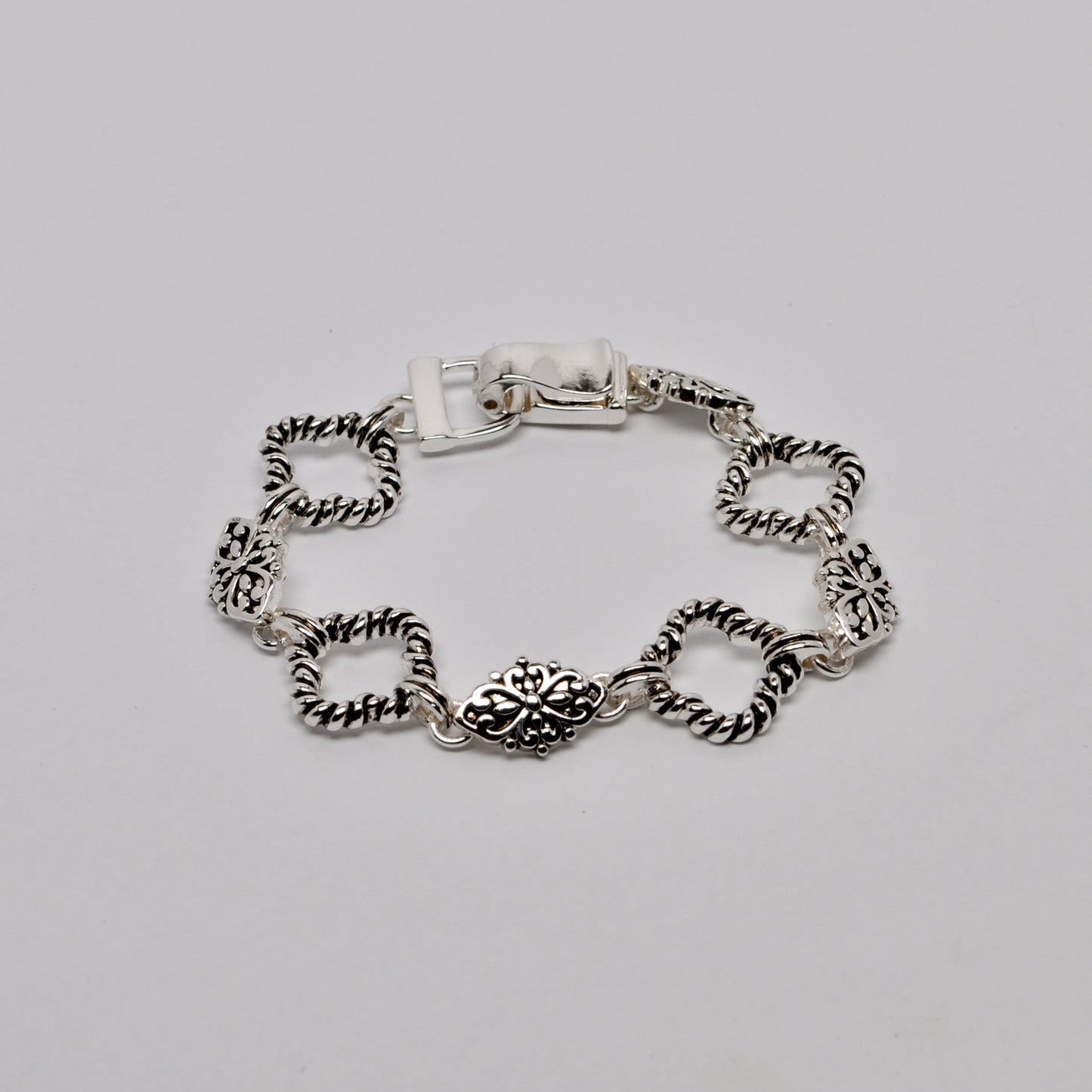 Filigree Twist Rope Textured Bracelet