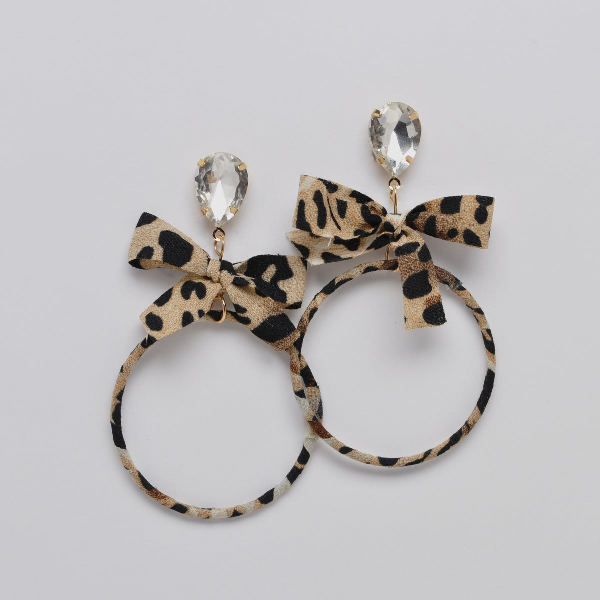 Leopard Print w/Bow Earrings