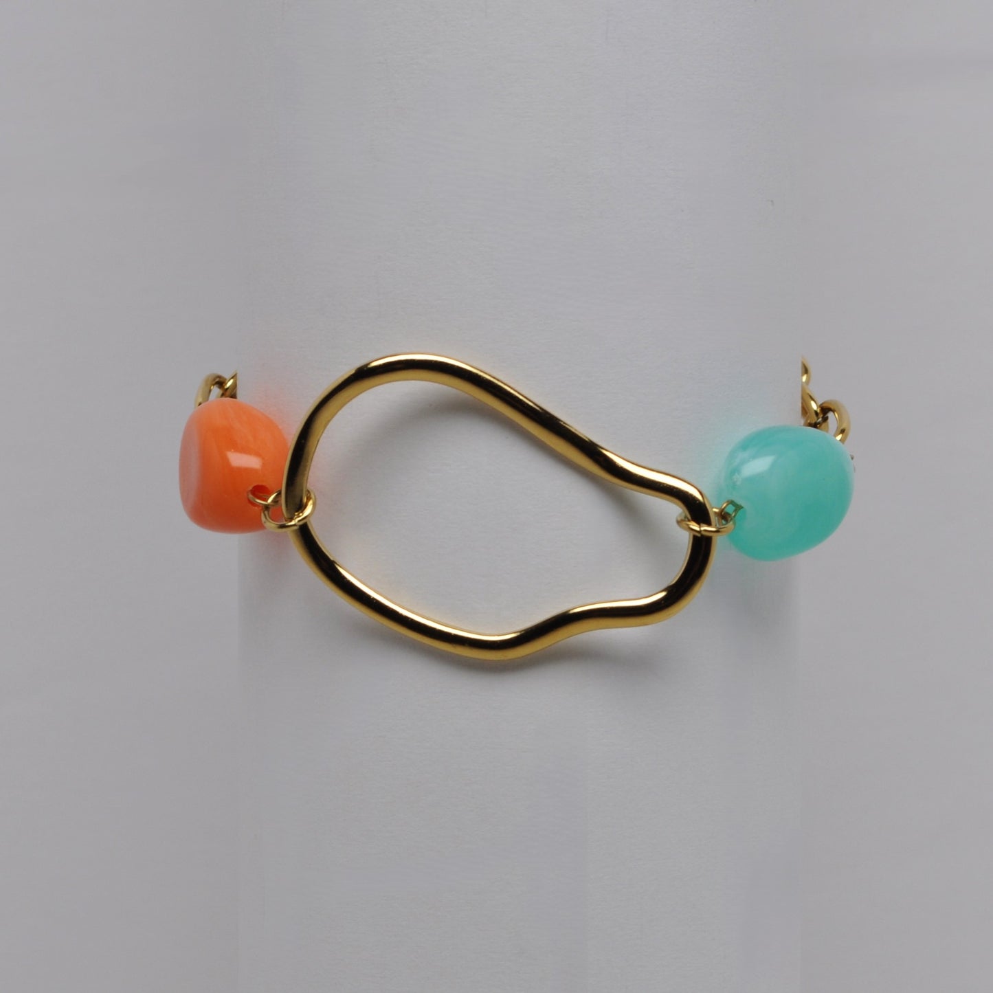 Asymmetric Central Loop Bead Bracelet