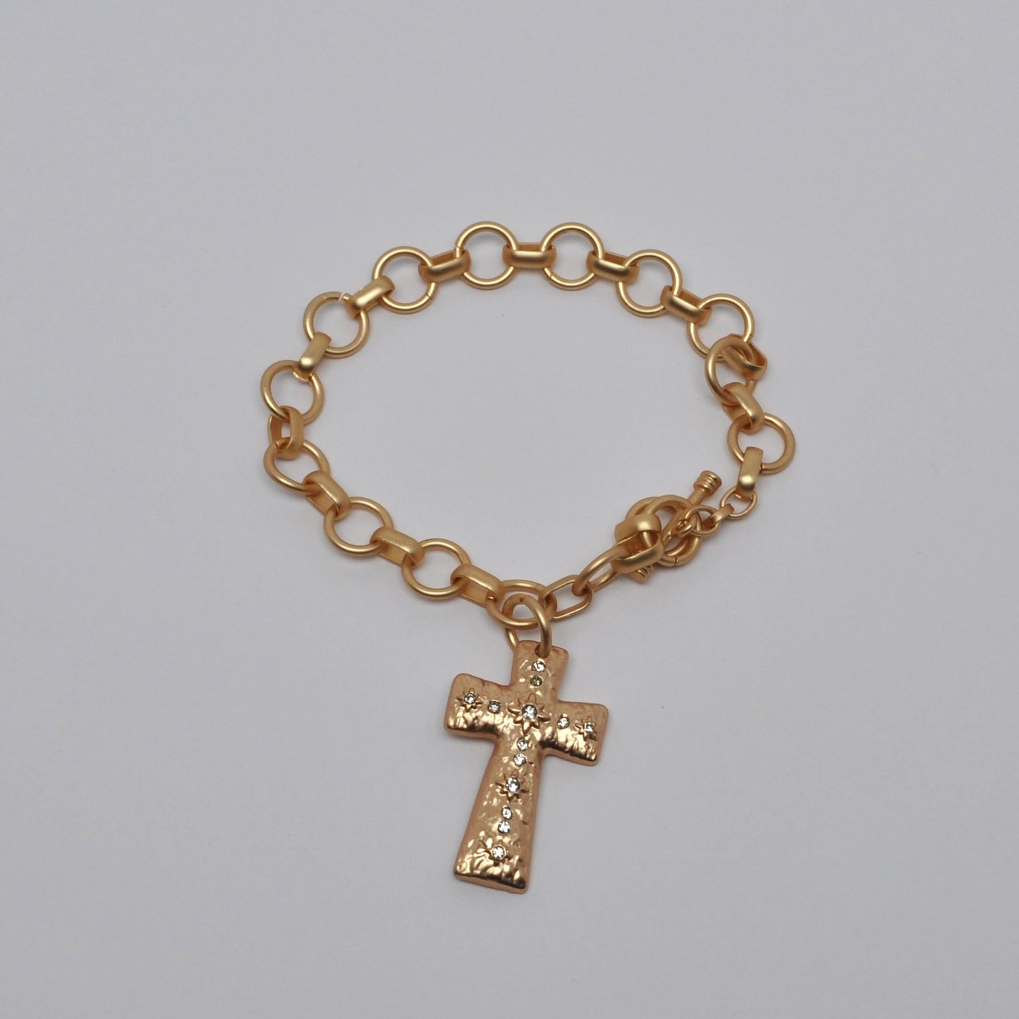 Circle Link Toggle Clasp Cross Bracelet