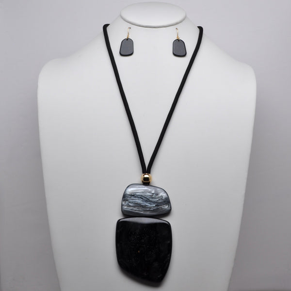 Layered Stone Lucite Pendant Cord Necklace Set