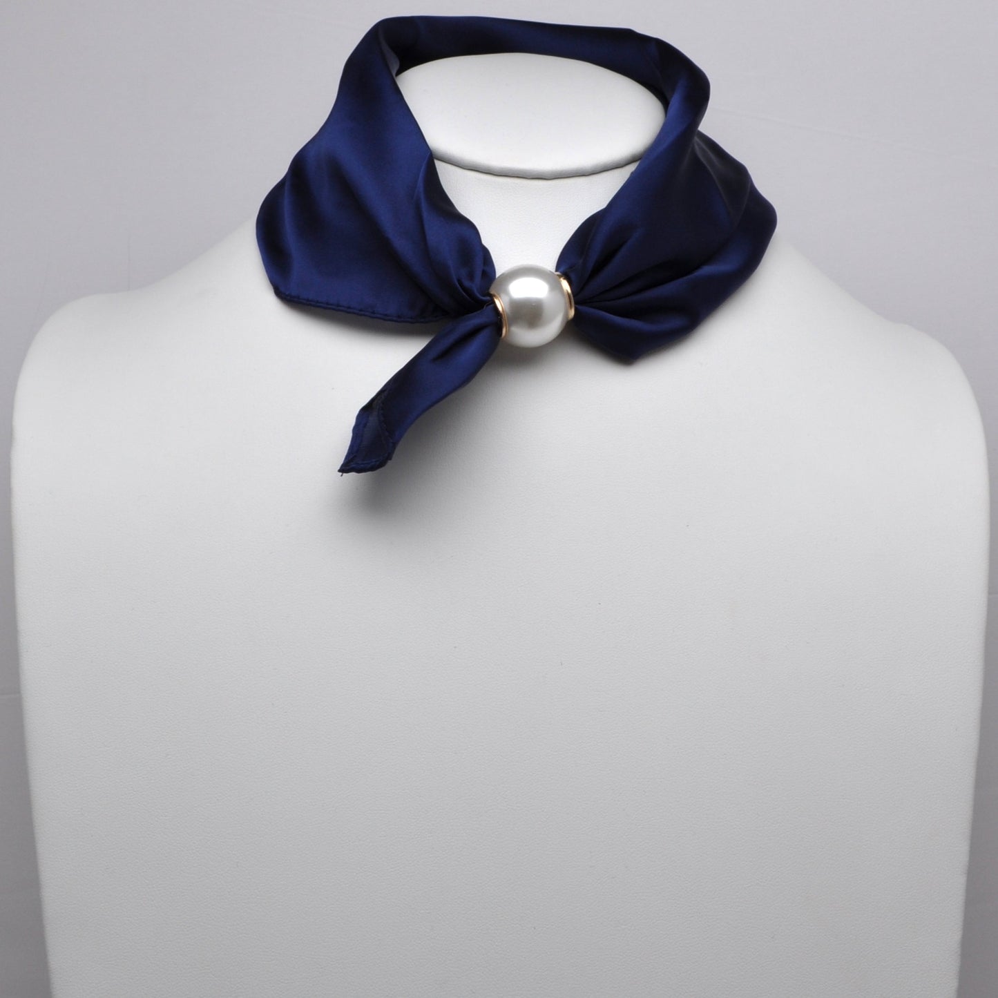 Cotton & Elastane Magnetic Pearl Scarf