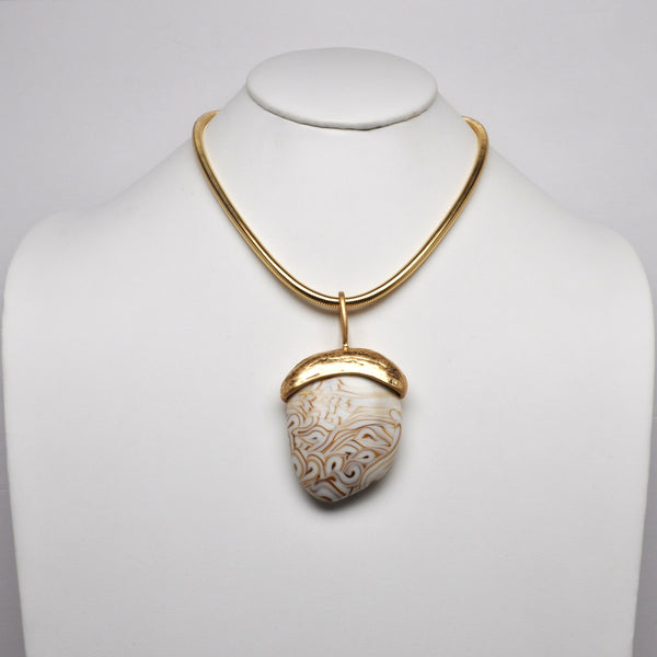 Lucite Stone Pendant Necklace