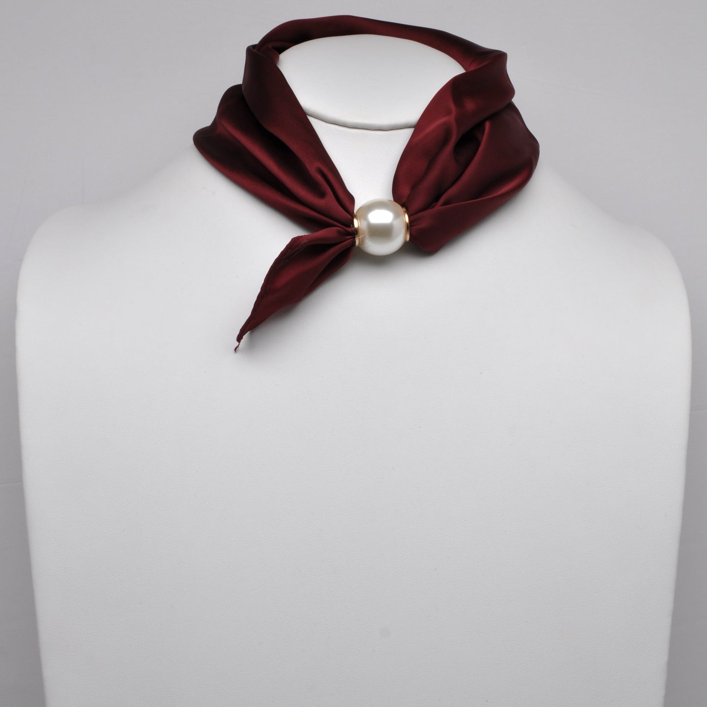 Cotton & Elastane Magnetic Pearl Scarf