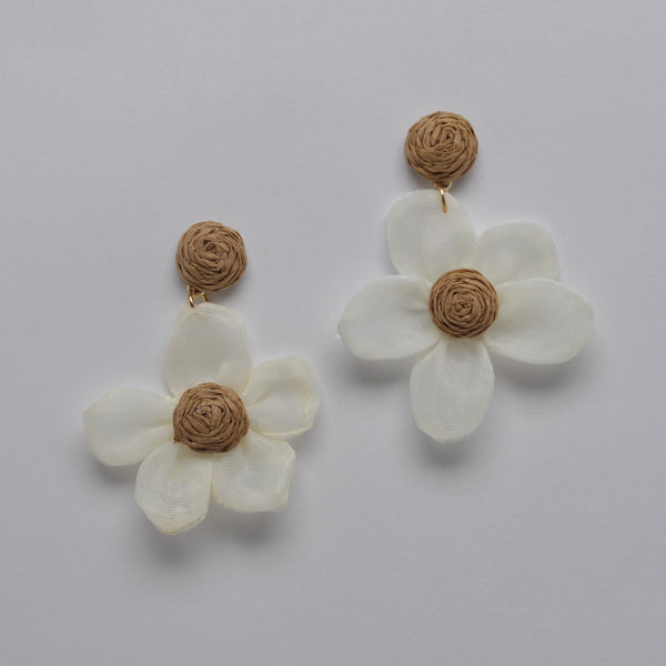 Drop Straw Flower Earrings