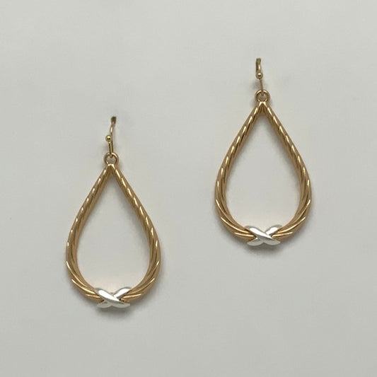 Twist Teardrop Earrings