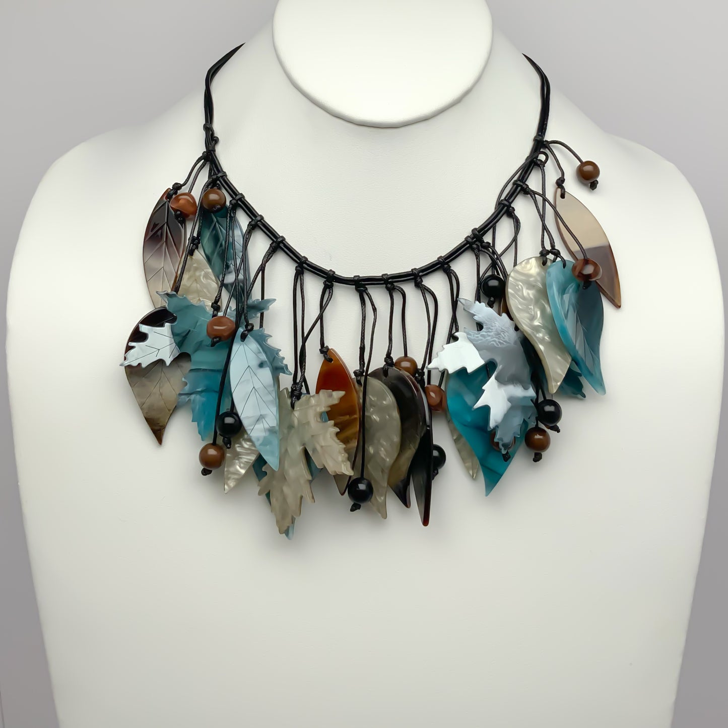 Leaf Drop Necklace