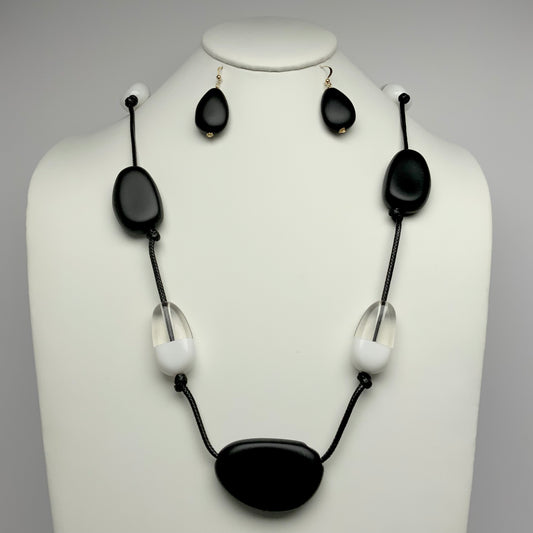 Enamel Necklace Set