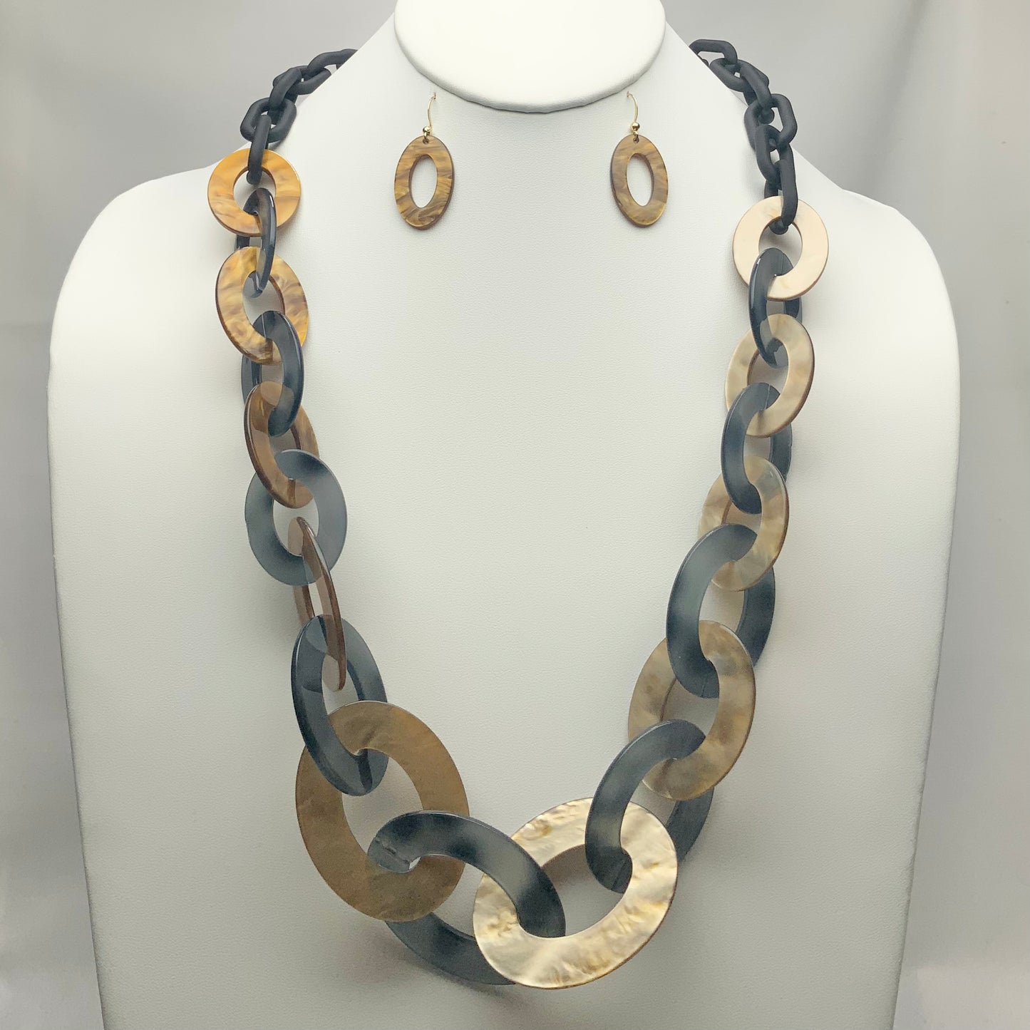 Chain Link Necklace Set