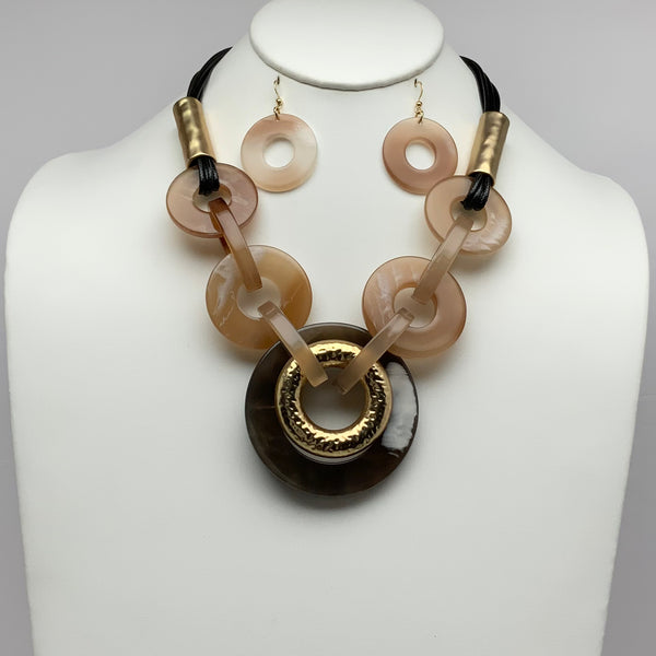 Lucite Circle Link Cord Necklace Set