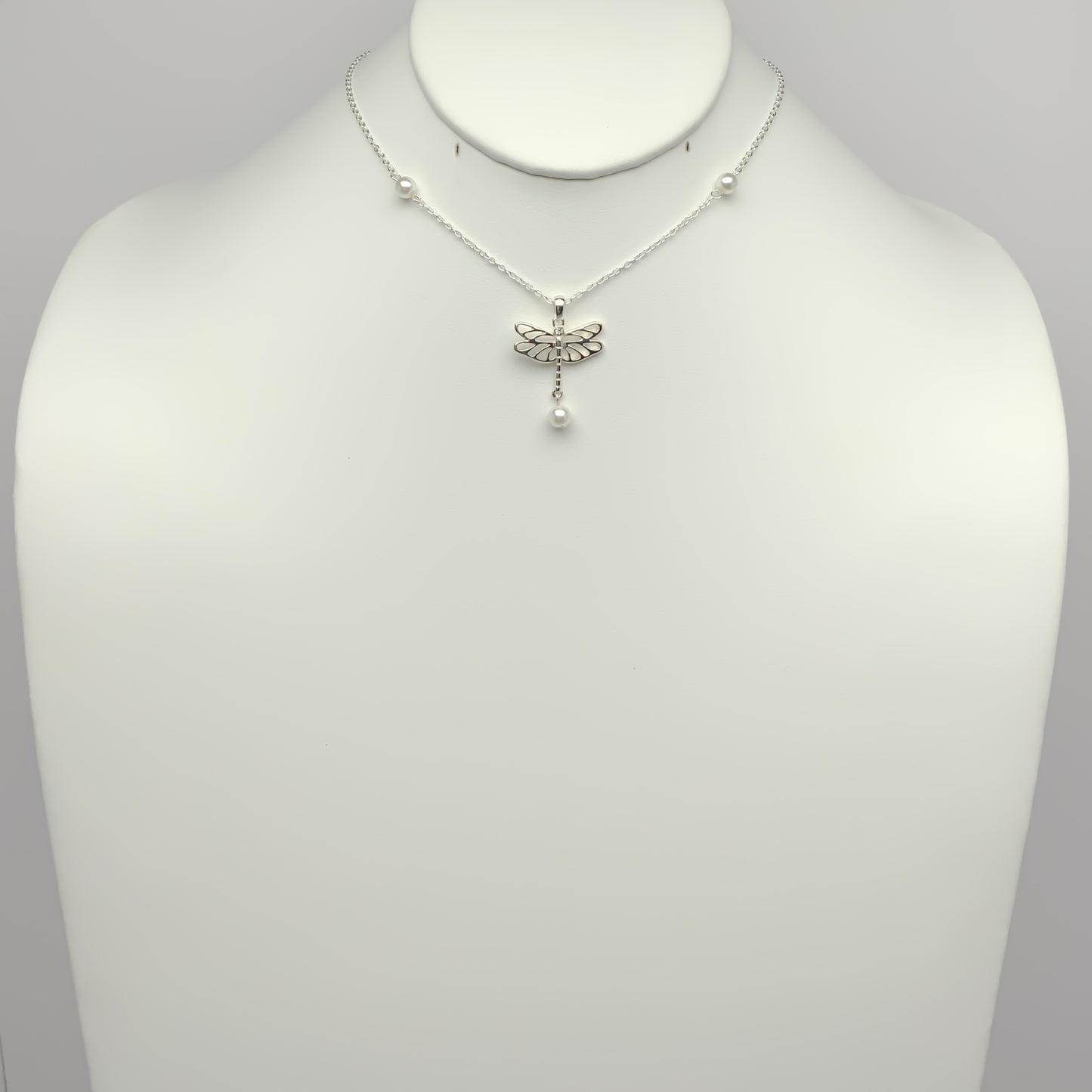 Pearl and Dragonfly Chain