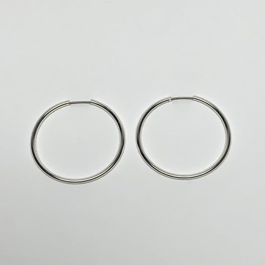 Smooth Mid-Size Hoop Earrings