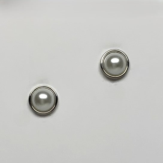 Elegant Pearl Clip On Earrings