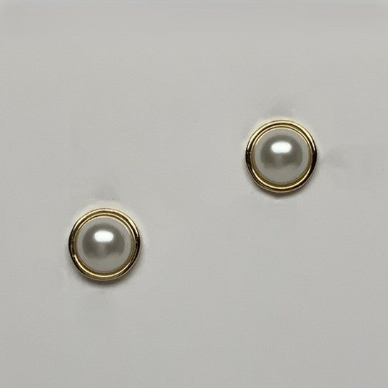Elegant Pearl Clip On Earrings