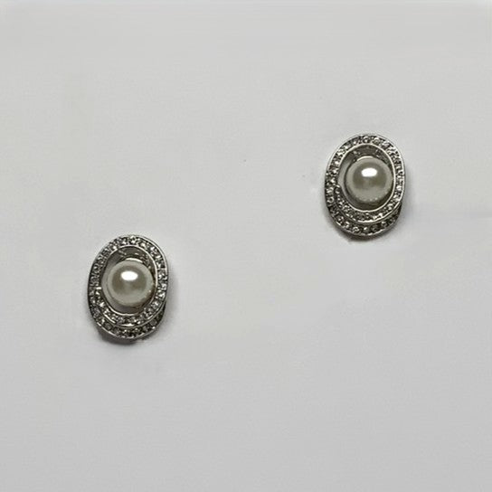 Elegant Crystal Pearl Clip On Earrings