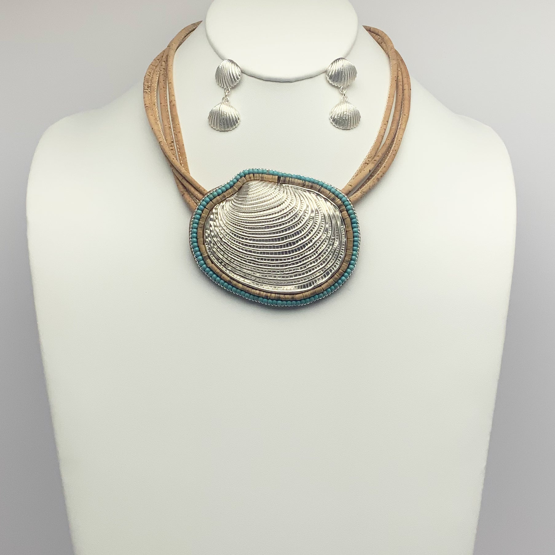 Shell Drop Earrings – L and B Creations