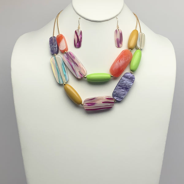 Lucite Link Necklace