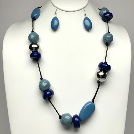 Long VInyl Cord with Ceramic Feel and Metal Beads Necklace Set