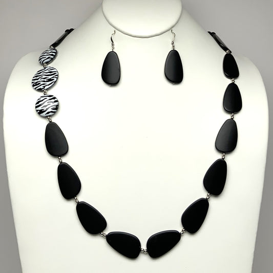 Long Wood Bead with Zebra Stripe Circles Necklace Set