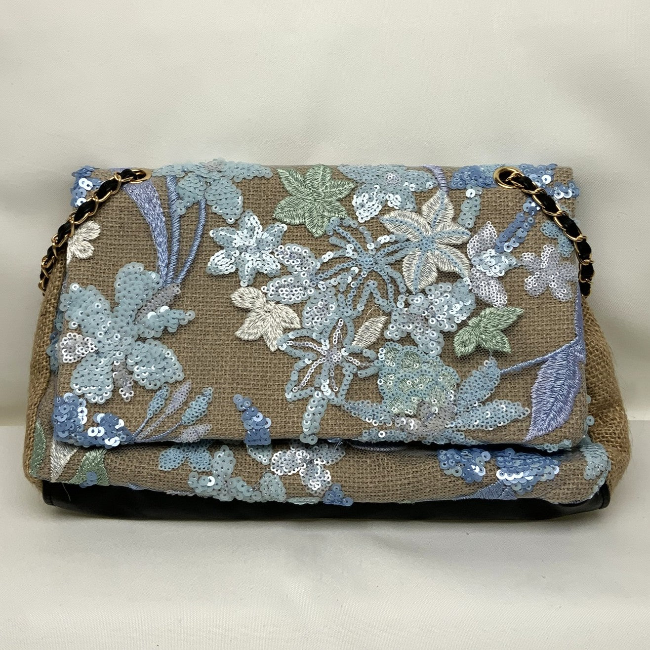 Flower Patterned Sequined Bag