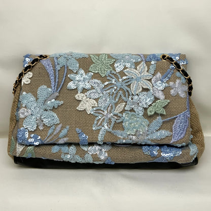 Flower Patterned Sequined Bag