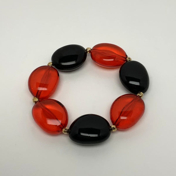 Lucite Pebble-like Bracelet